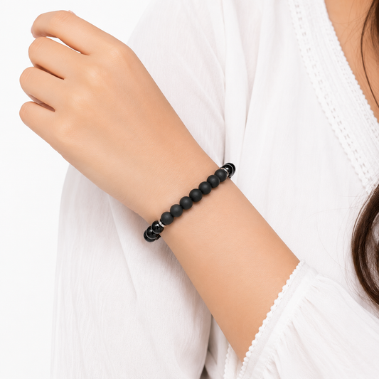 Antah Extreme Protection bracelet worn on wrist